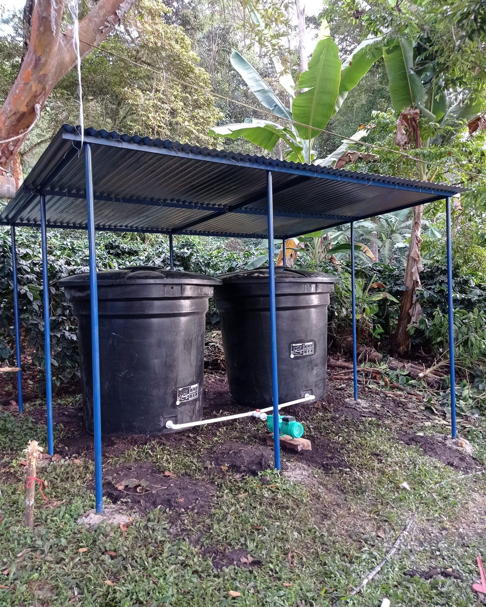 Foto 4 de Estructuras metálicas en campo