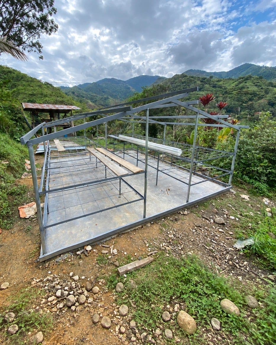 Foto 3 de Estructuras metálicas en campo